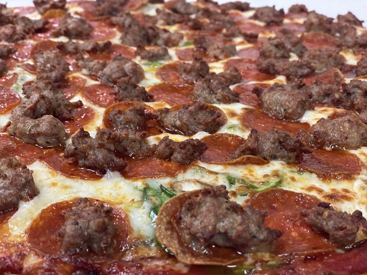 Fat Boyz Pizza & Stuff-2