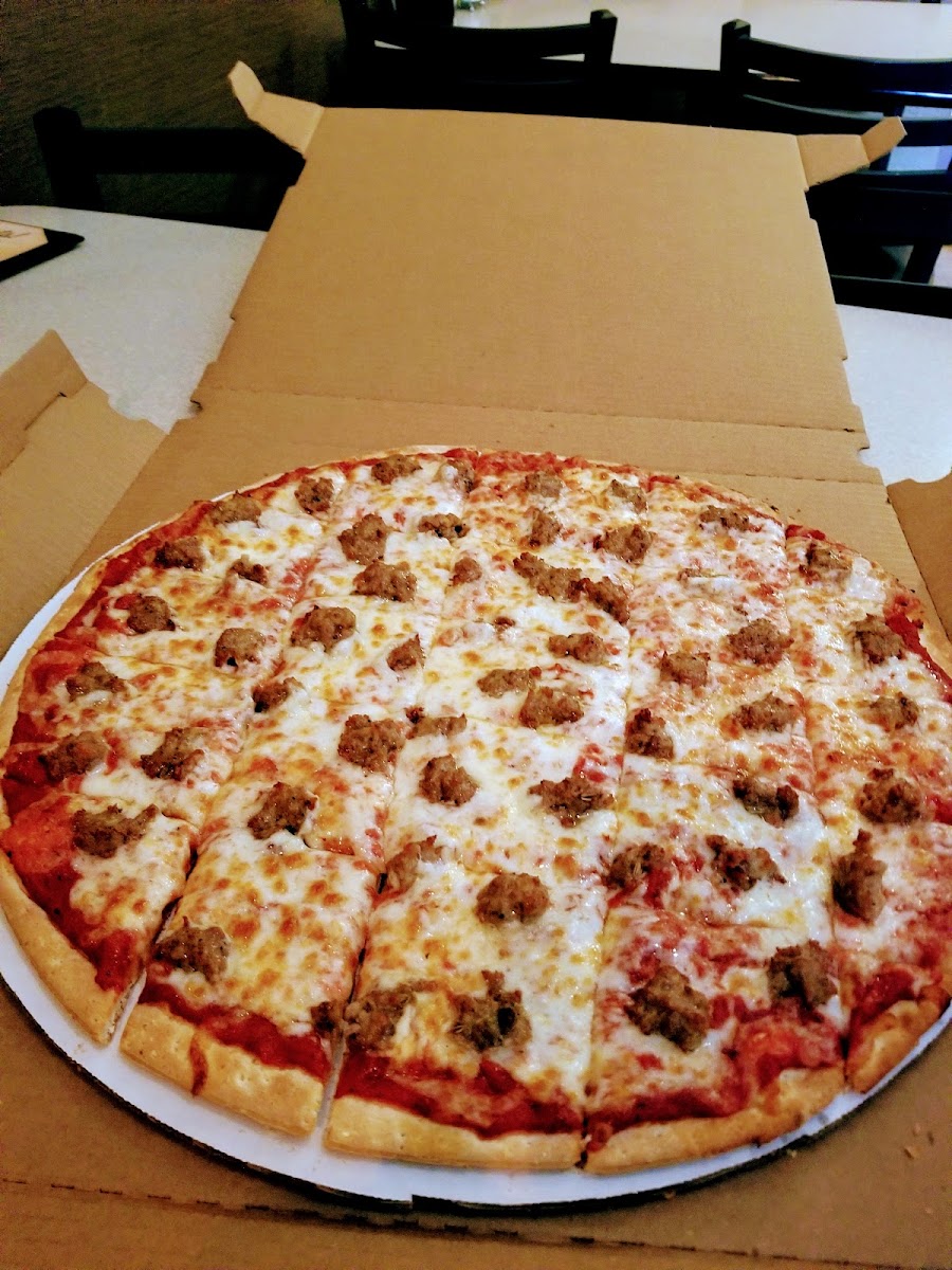 Fat Boyz Pizza & Stuff-8